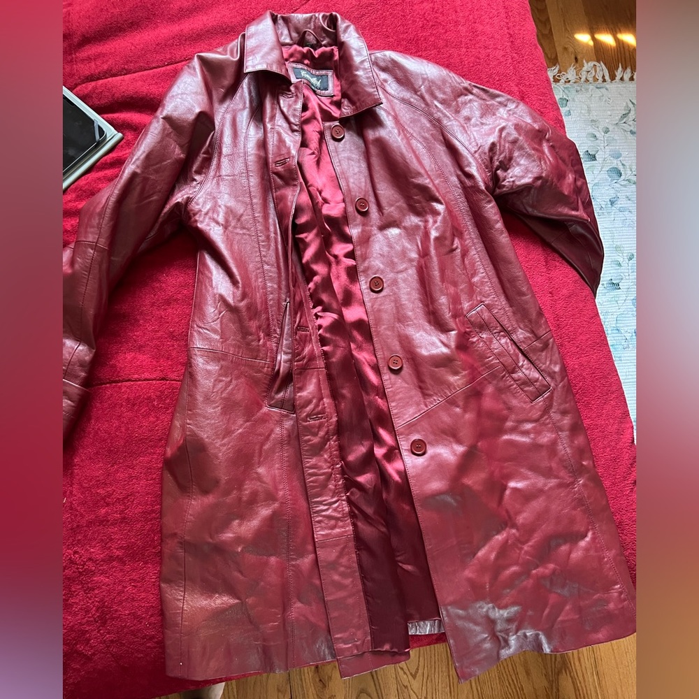 Excelled Collection, Maroon Color I would say and it’s a Large